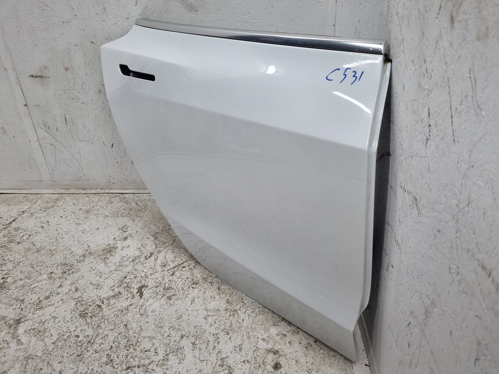 Usa dreapta spate TESLA Model 3 [Fabr 2020-2025] Pearl White - imagine 2