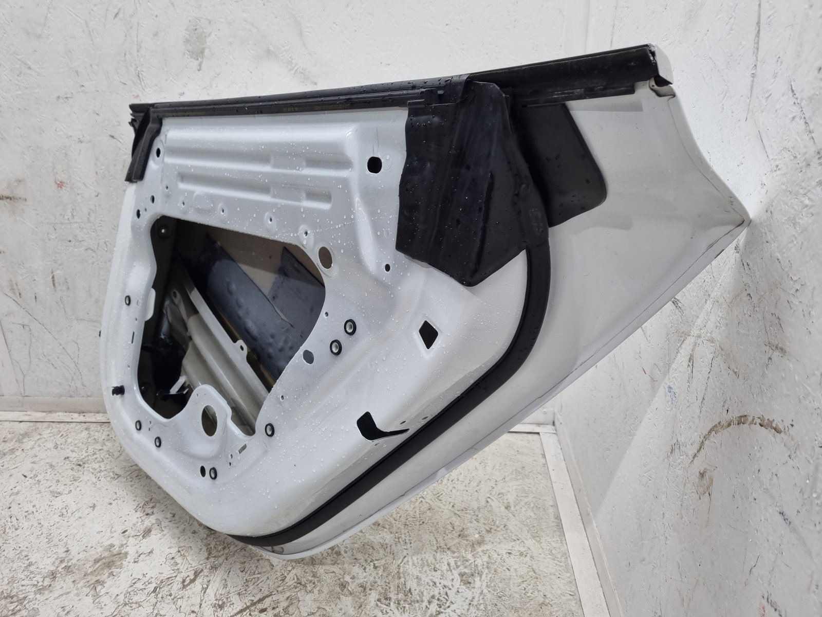 Usa dreapta spate TESLA Model 3 [Fabr 2020-2025] Pearl White - imagine 6