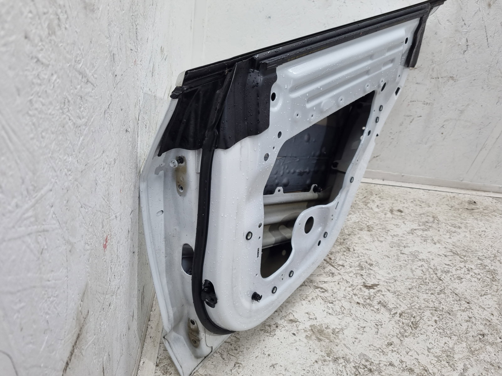 Usa dreapta spate TESLA Model 3 [Fabr 2020-2025] Pearl White - imagine 7