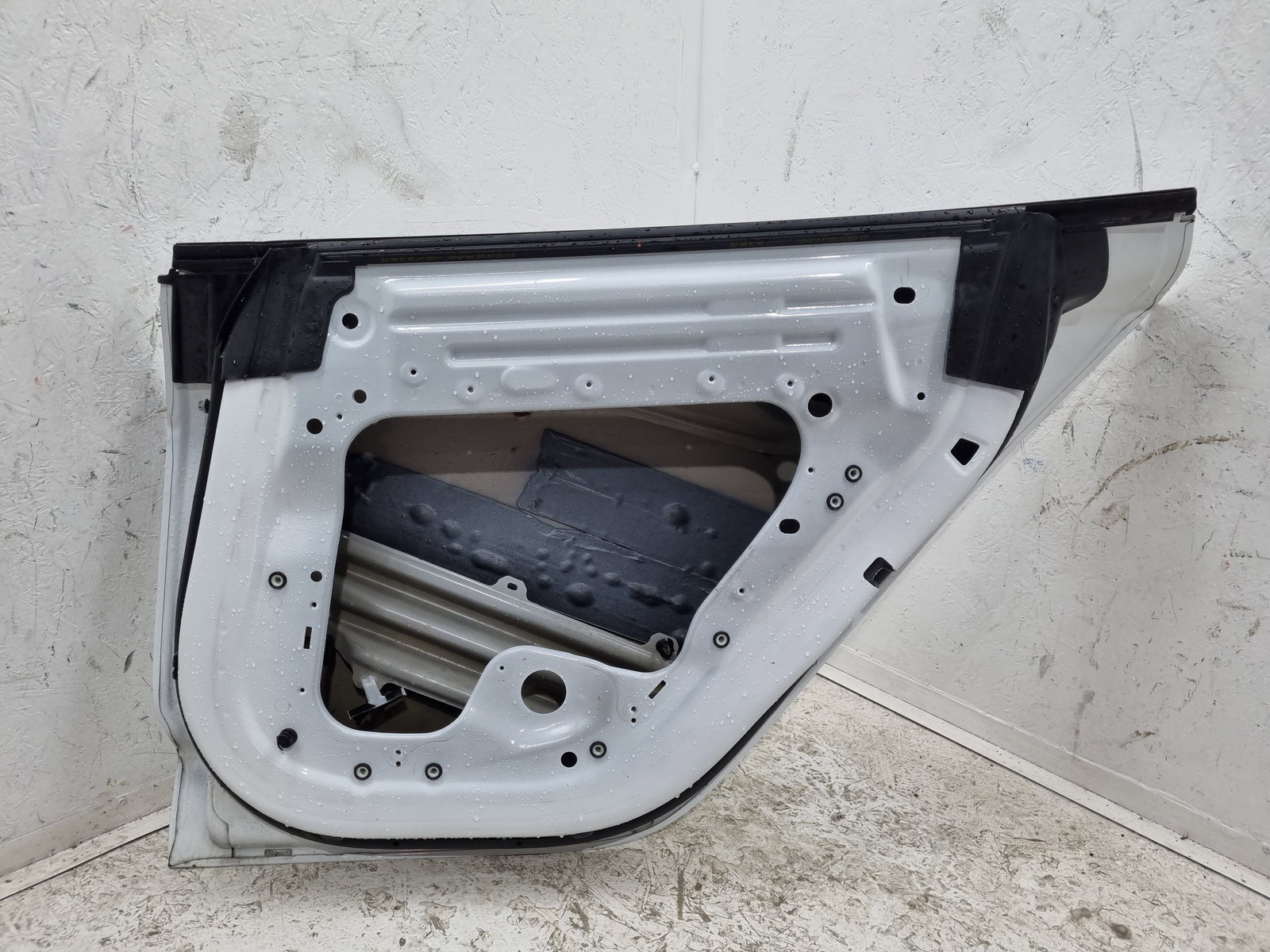 Usa dreapta spate TESLA Model 3 [Fabr 2020-2025] Pearl White - imagine 9