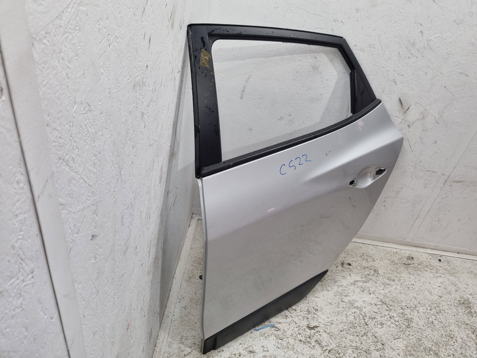 Usa stanga spate Hyundai ix35 (LM) [Fabr 2010-2017] Sleek Silver - imagine 5