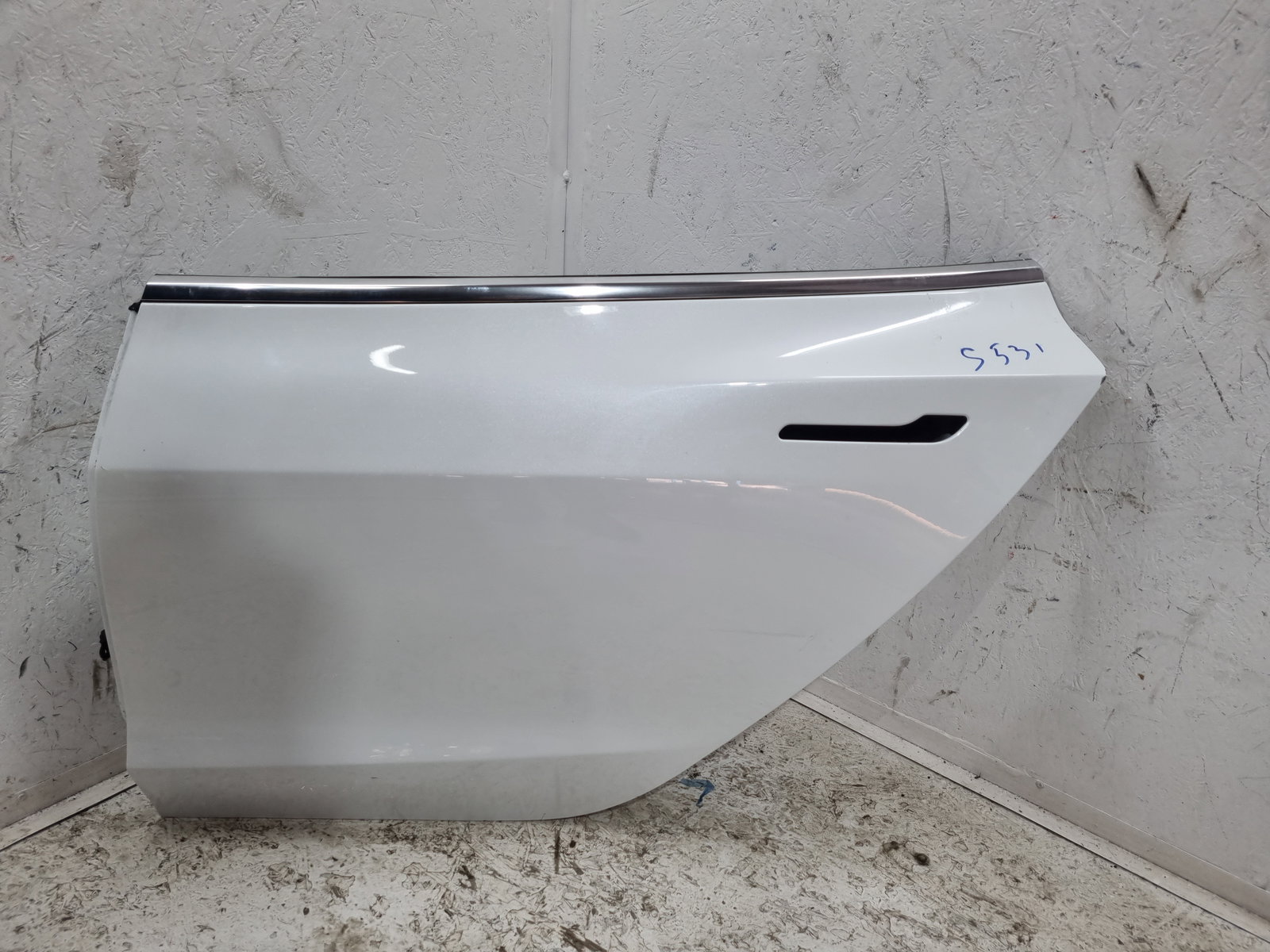 Usa stanga spate TESLA Model 3 [Fabr 2020-2025] Pearl White - imagine 1