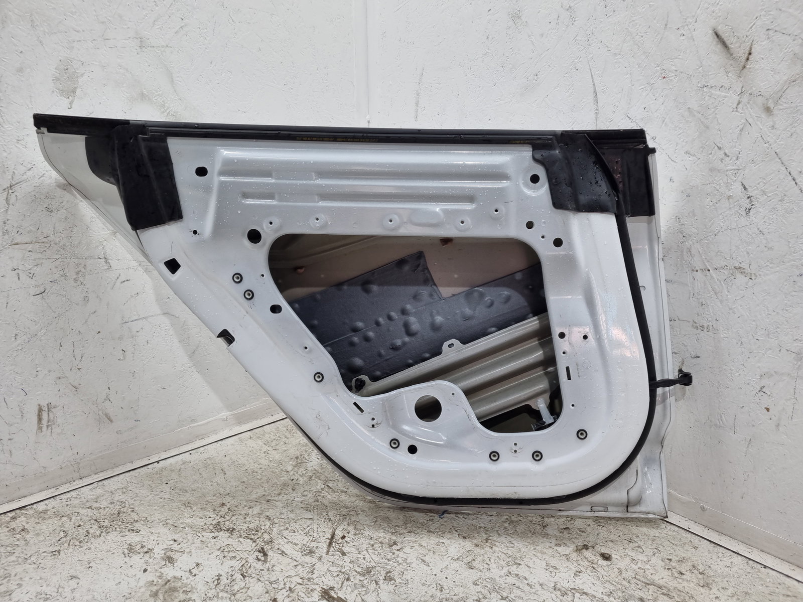 Usa stanga spate TESLA Model 3 [Fabr 2020-2025] Pearl White - imagine 3