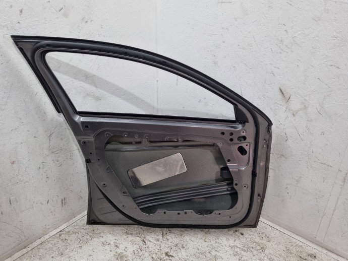 Usa stanga fata Mercedes Clasa A (W177) [Fabr 2019-2024] 787U Mountay Grey