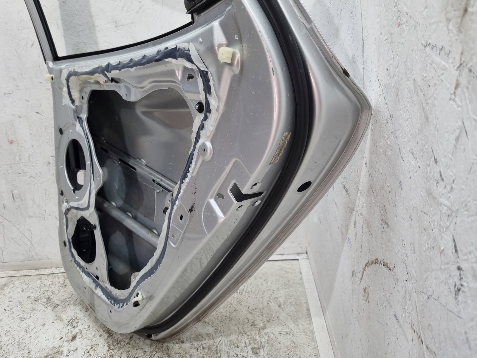 Usa dreapta spate Hyundai ix35 (LM) [Fabr 2010-2017] Sleek Silver - imagine 10