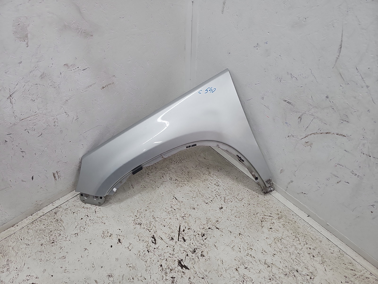 Aripa stanga fata Volkswagen Tiguan (5N) [Fabr 2007-2016] SUV LA7W - imagine 1