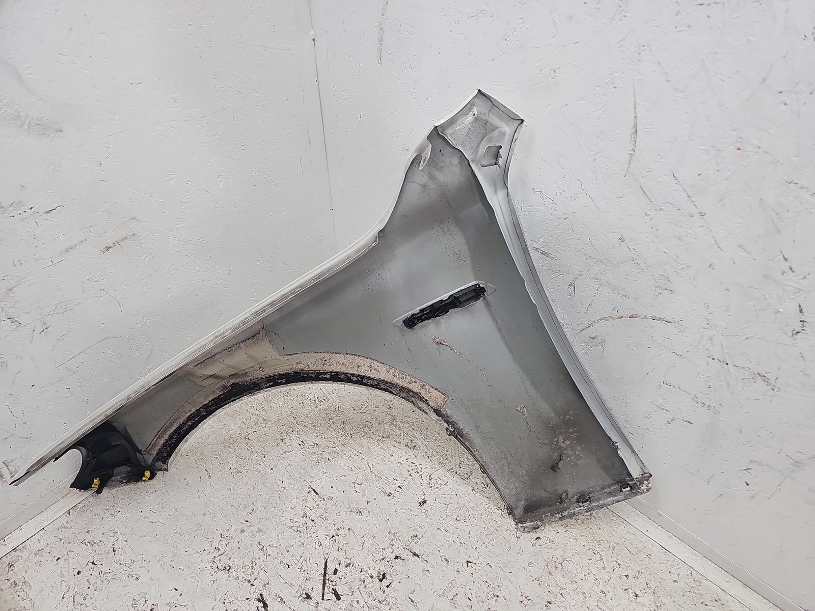 Aripa dreapta fata Bmw 5 GT (F07) [Fabr 2011-2016] Hatchback 300 Alpinweiss III - imagine 7