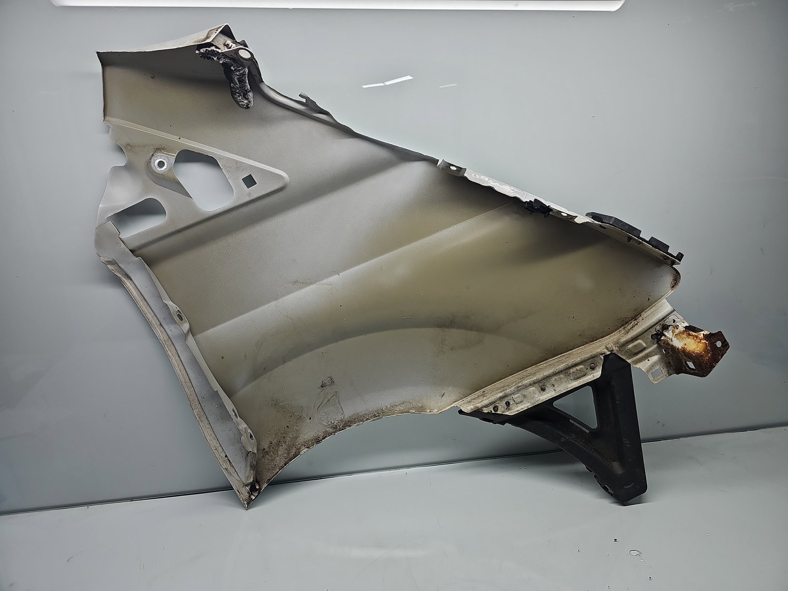 Aripa stanga fata Ford Transit Custom (TTF) [Fabr 2012-2016] Frozen White - imagine 4