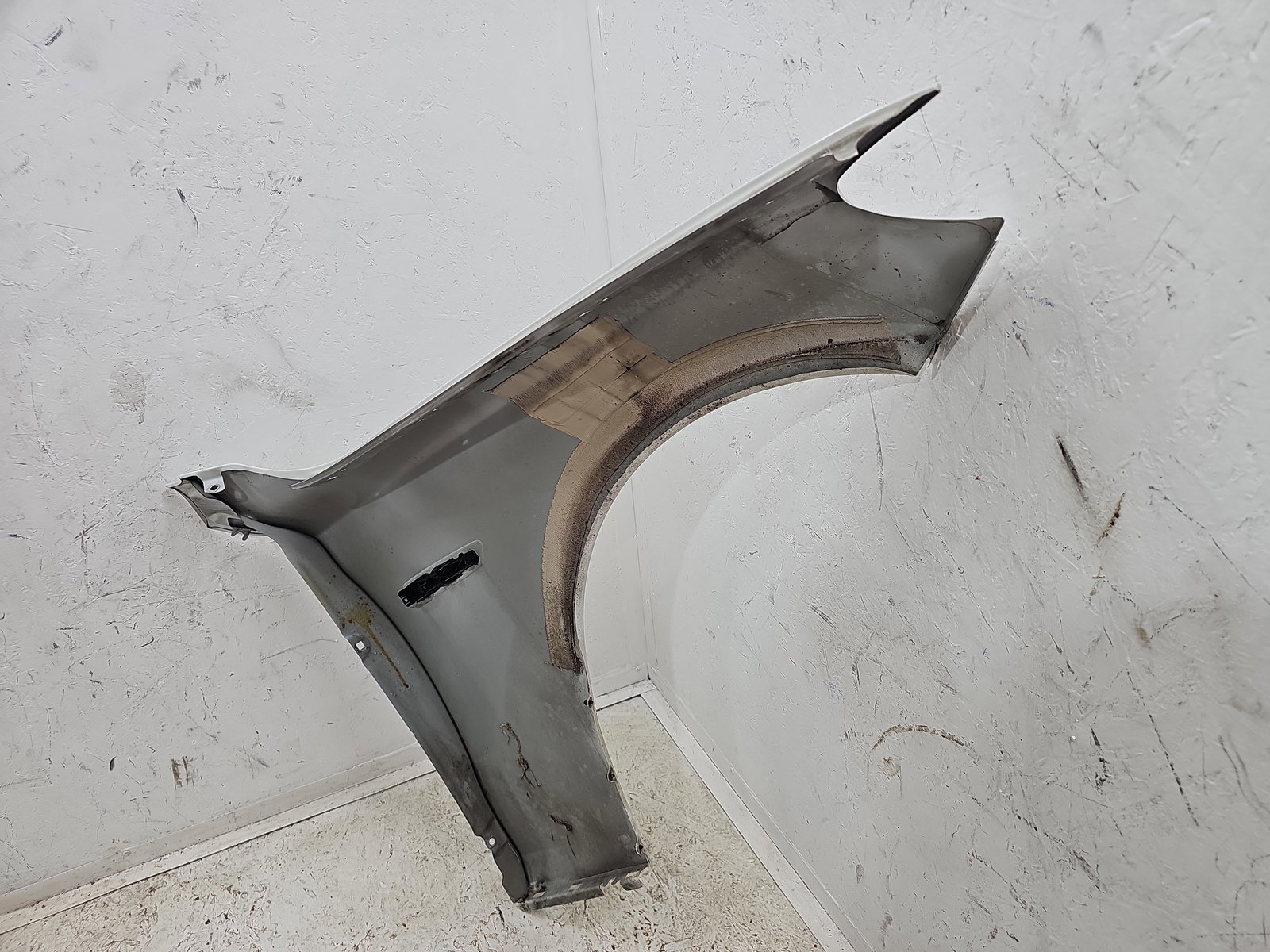 Aripa stanga fata Bmw 5 GT (F07) [Fabr 2011-2016] Hatchback 300 Alpinweiss III - imagine 7