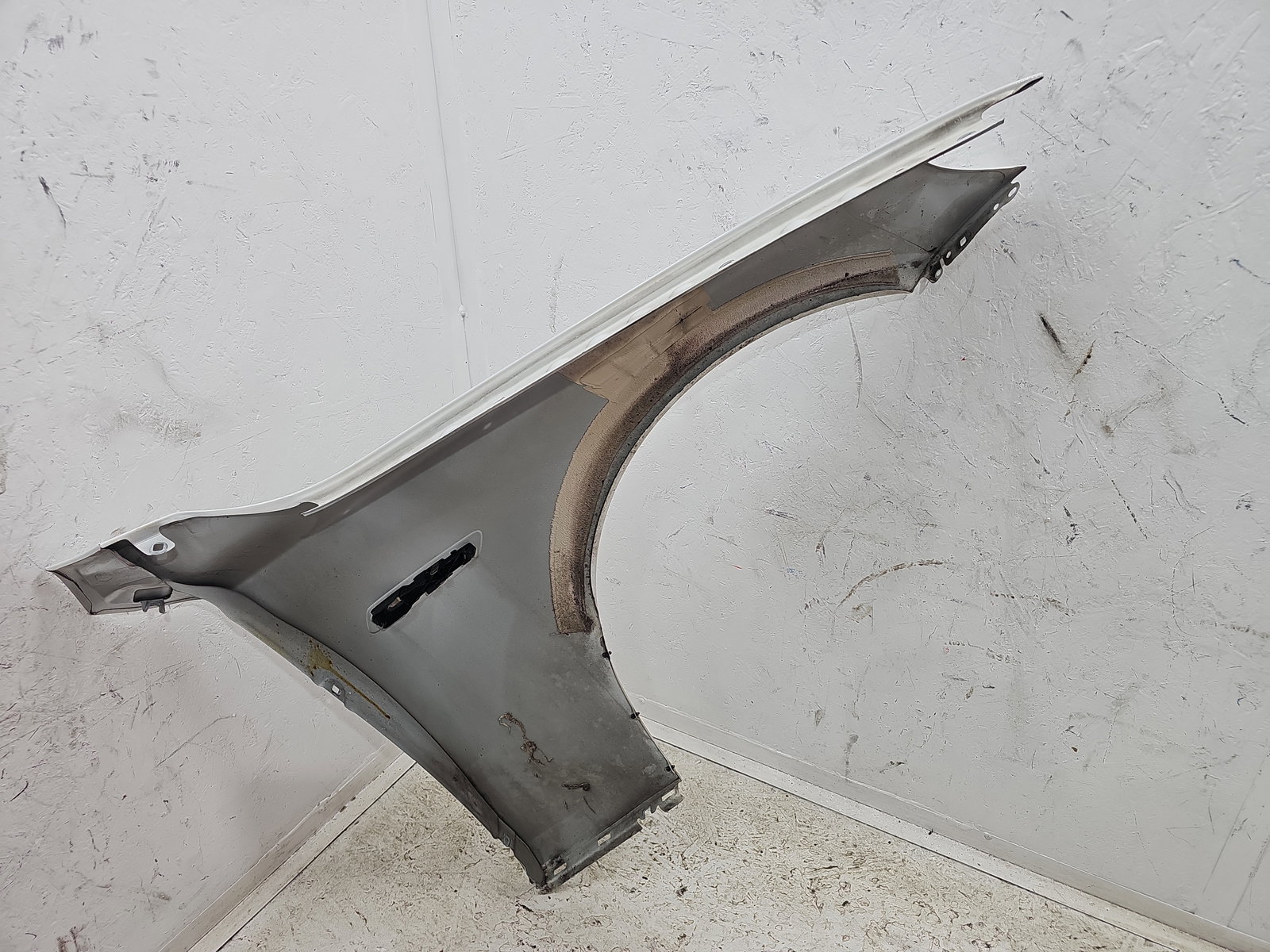 Aripa stanga fata Bmw 5 GT (F07) [Fabr 2011-2016] Hatchback 300 Alpinweiss III - imagine 8