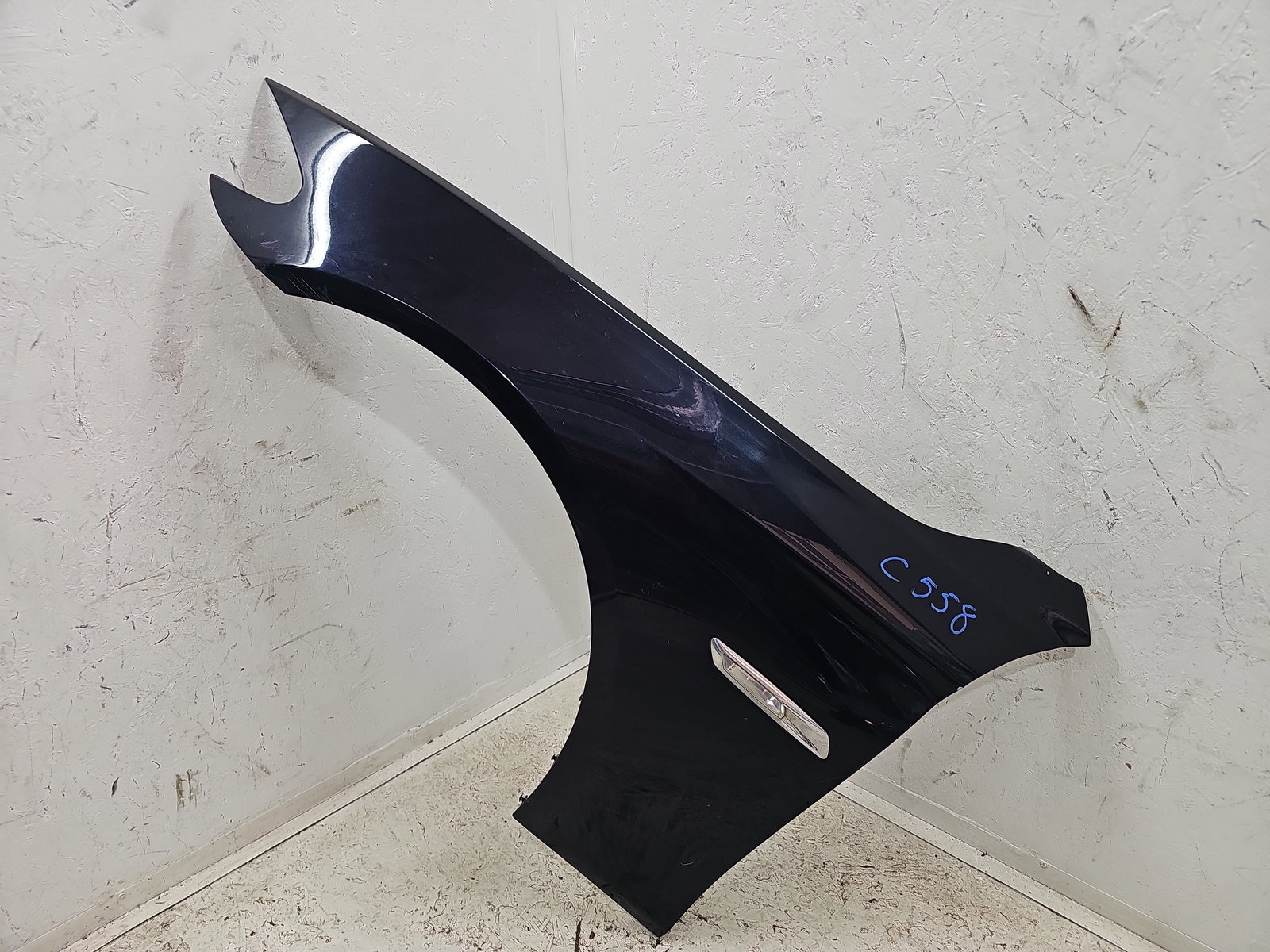 Aripa stanga fata Bmw 5 (F10) [Fabr 2011-2016] Berlina Pachet M 416 Carbonschwarz Mc - imagine 4