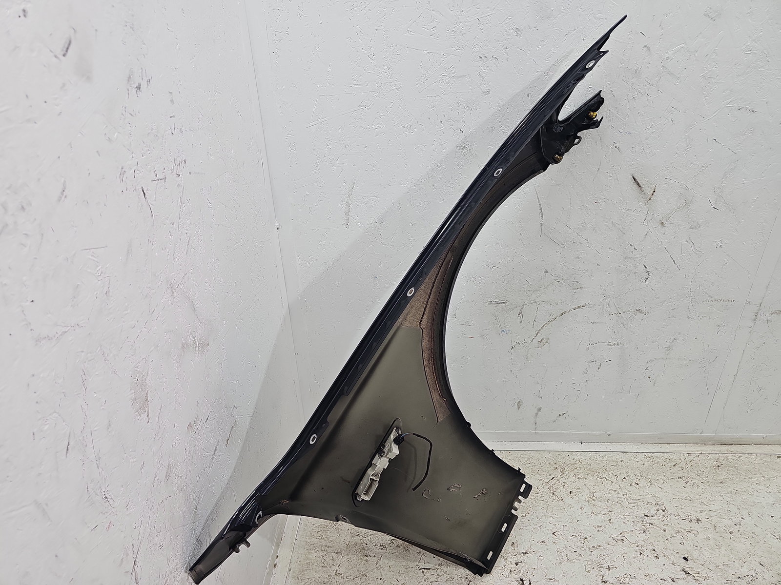 Aripa stanga fata Bmw 5 (F10) [Fabr 2011-2016] Berlina Pachet M 416 Carbonschwarz Mc - imagine 6