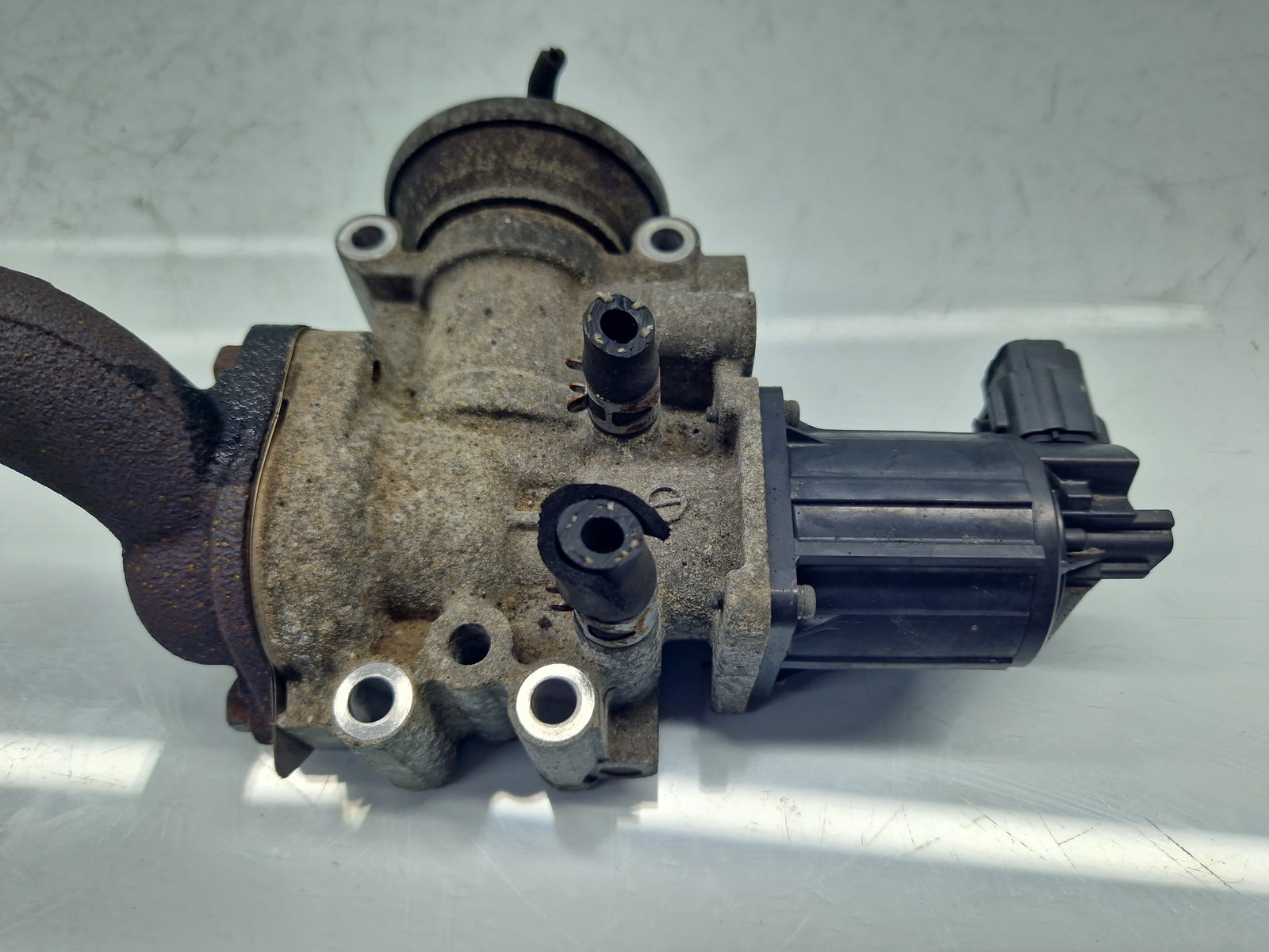 Supapa EGR MITSUBISHI ASX (GA) [Fabr 2010-2020] 1582A197 1.8 DI-D 4N13 110KW / 150CP - imagine 1