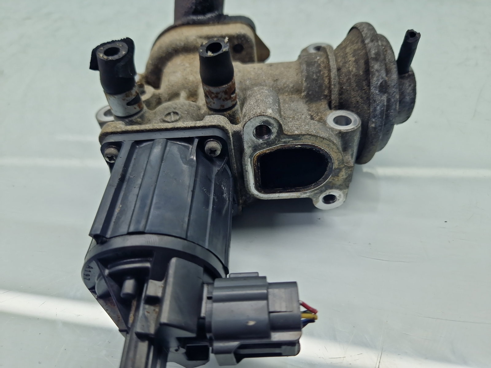 Supapa EGR MITSUBISHI ASX (GA) [Fabr 2010-2020] 1582A197 1.8 DI-D 4N13 110KW / 150CP - imagine 3