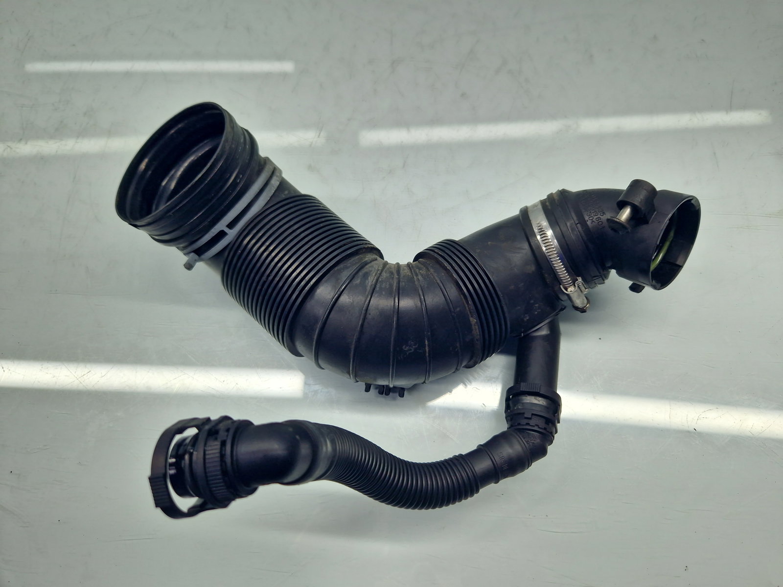 Tub admisie aer Volkswagen Passat B7 (365) [Fabr 2010-2014] 3C0129654 2.0 TDI CFFB 103KW / 140CP - imagine 2