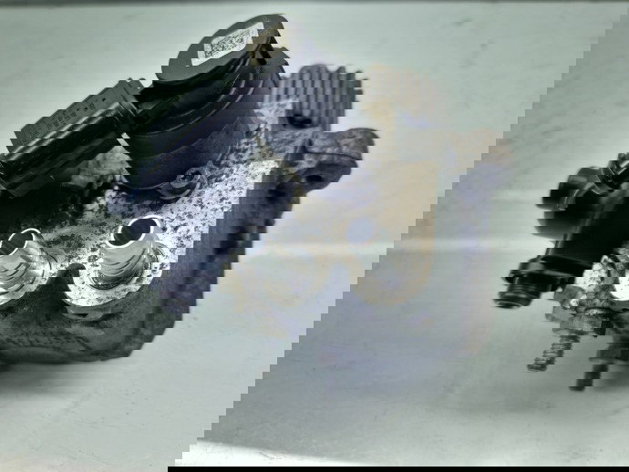 Pompa inalta presiune Volkswagen Passat B7 (365) [Fabr 2010-2014] 03L130755L 2.0 TDI CFFB 103KW / 140CP