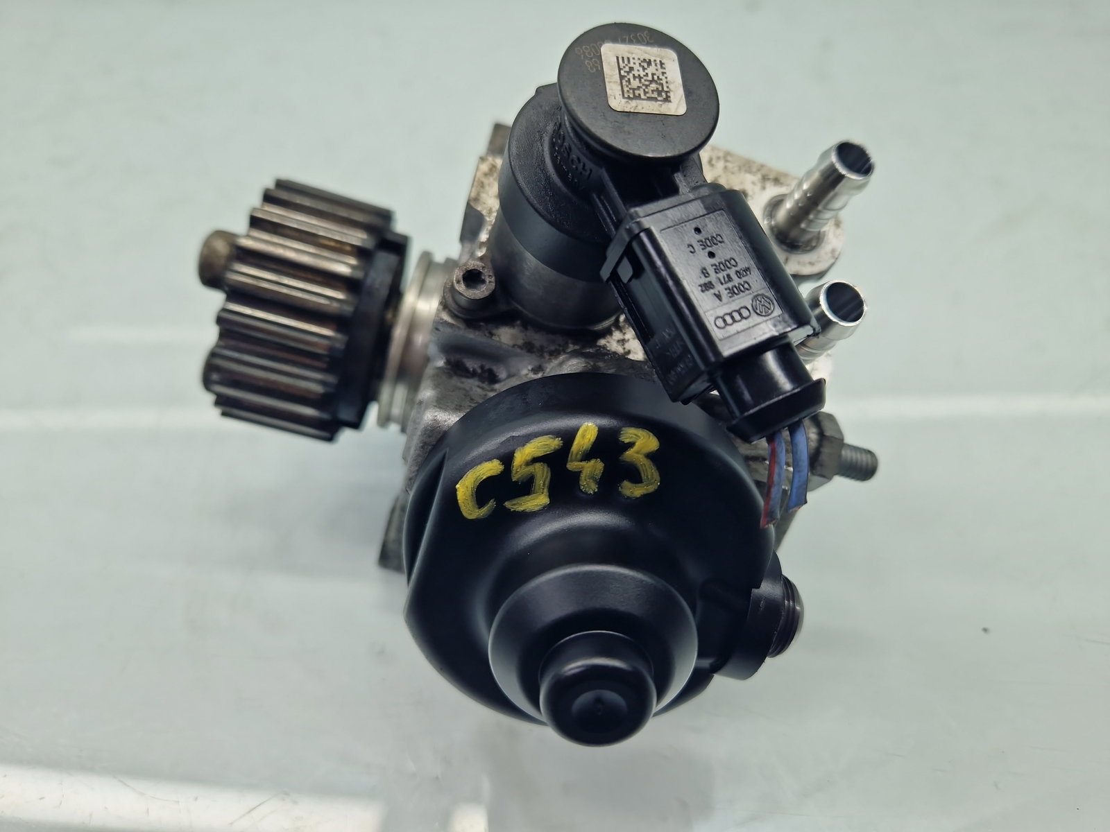 Pompa inalta presiune Volkswagen Passat B7 (365) [Fabr 2010-2014] 03L130755L 2.0 TDI CFFB 103KW / 140CP - imagine 3