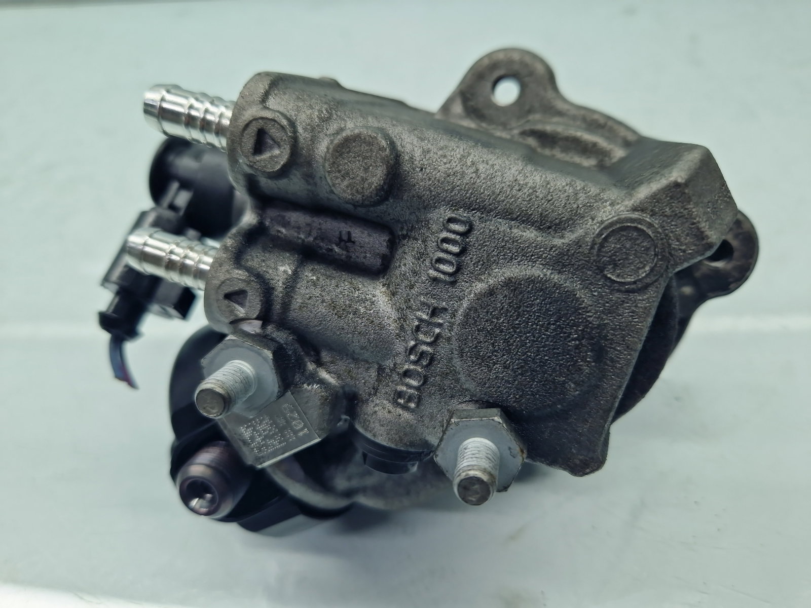 Pompa inalta presiune Volkswagen Passat B7 (365) [Fabr 2010-2014] 03L130755L 2.0 TDI CFFB 103KW / 140CP - imagine 5