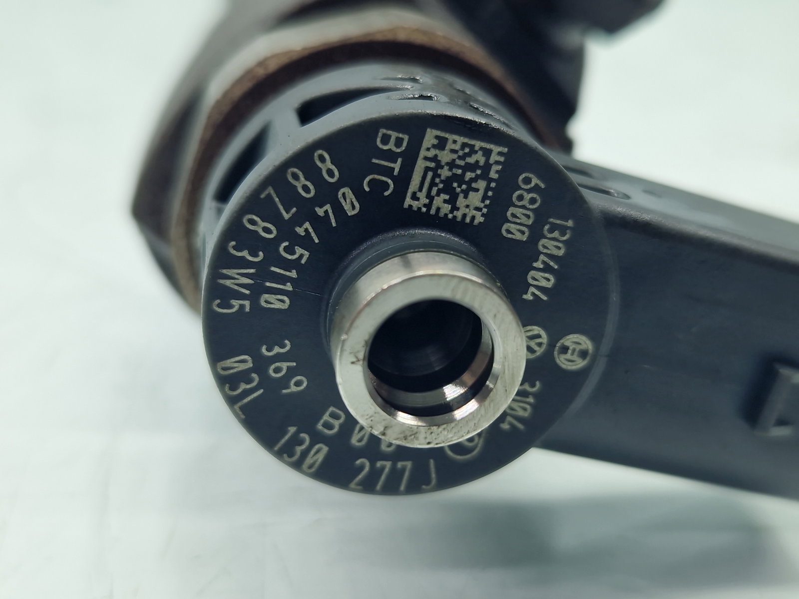 Injector Volkswagen Passat B7 (365) [Fabr 2010-2014] 03L130277J 2.0 TDI CFFB 103KW / 140CP - imagine 5