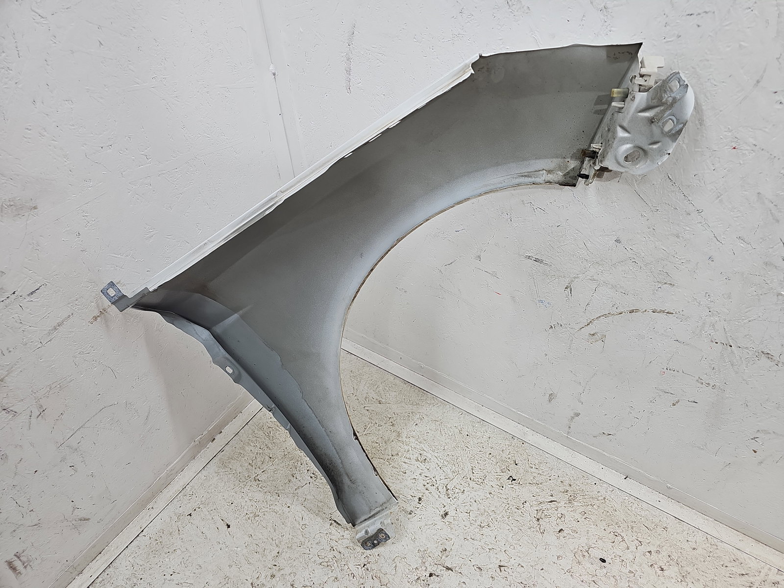 Aripa stanga fata Ford Focus 3 [Fabr 2010-2018] Frozen White - imagine 8