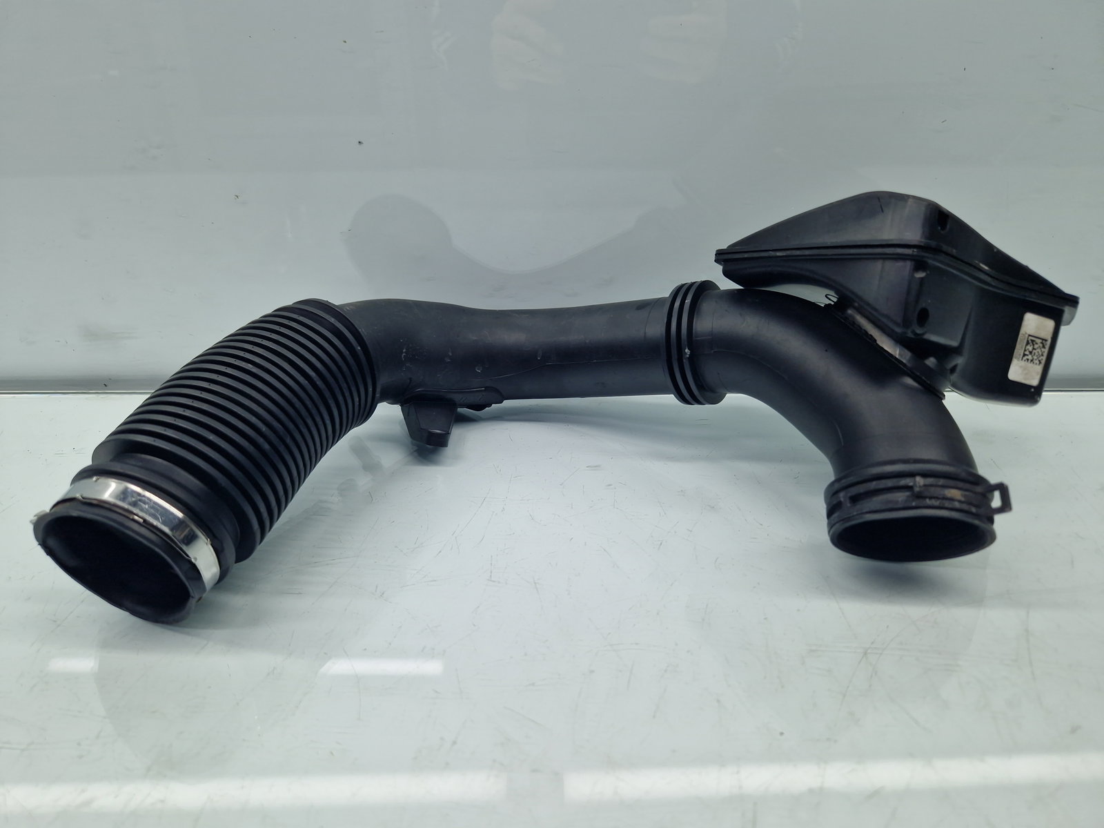 Tub admisie aer Mercedes Clasa A (W177) [Fabr 2019-2024] A2820901800 1.4 Benz 282914 120KW / 163CP - imagine 1