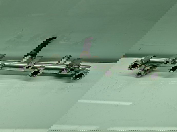 Rampa injectoare Mercedes Clasa A (W177) [Fabr 2019-2024] A2820703900 1.4 Benz 282914 120KW / 163CP