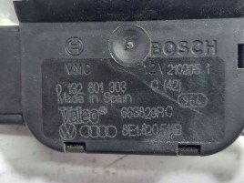 Motoras clapeta aeroterma bord 8E1820511A Audi A4 (8EC, B7) [Fabr 2004-2008] 2.0