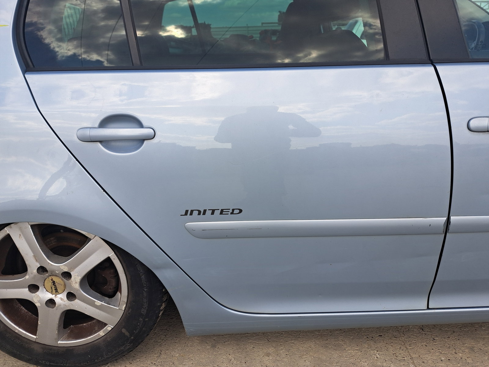 Usa dreapta spate Volkswagen Golf 5 (1K1) [Fabr 2004-2008] Hatchback ALBASTRU - imagine 2