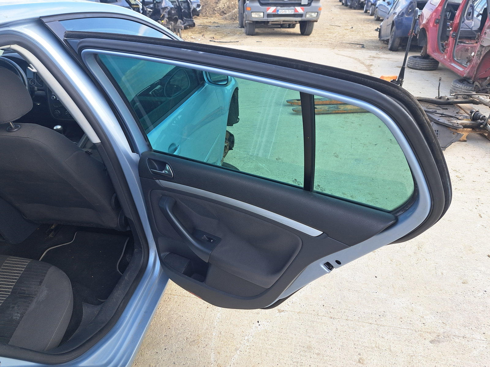 Usa dreapta spate Volkswagen Golf 5 (1K1) [Fabr 2004-2008] Hatchback ALBASTRU - imagine 3