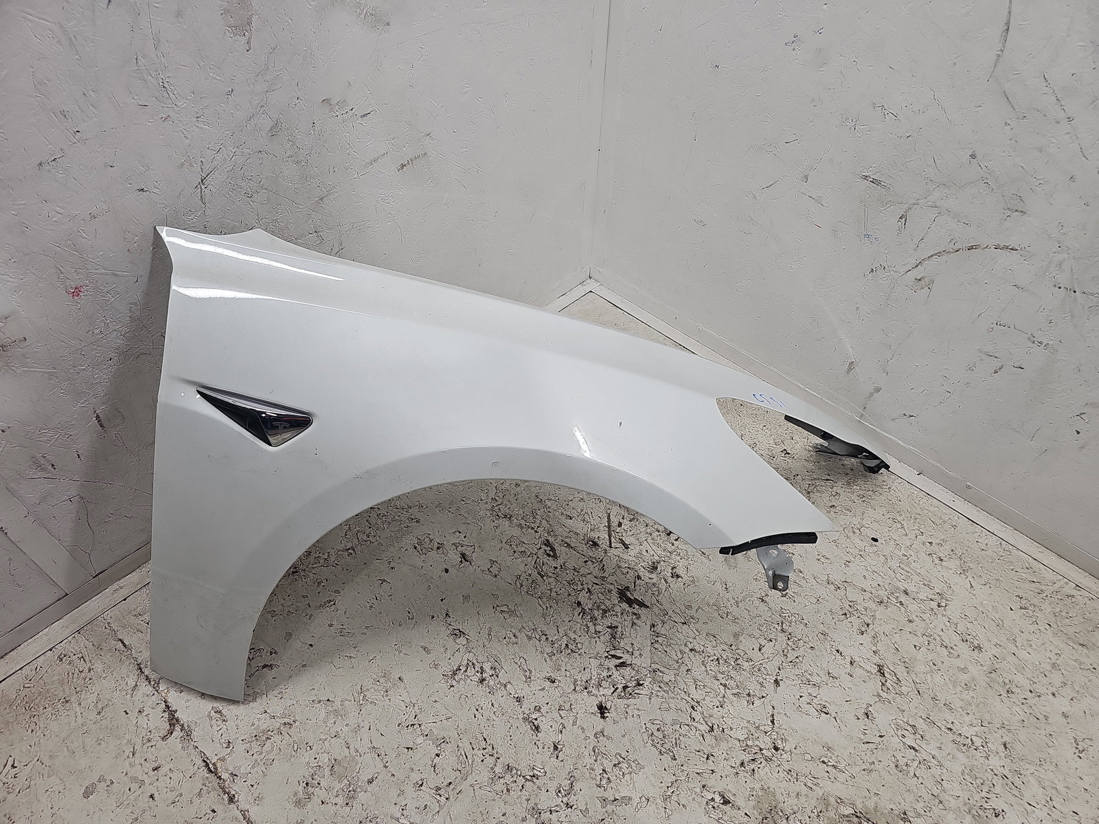 Aripa dreapta fata TESLA Model 3 [Fabr 2020-2025] Pearl White - imagine 1