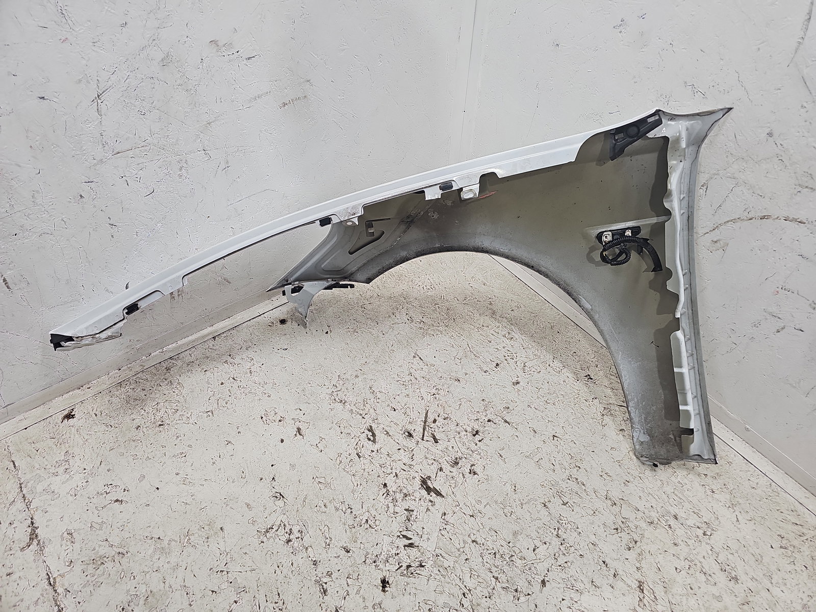 Aripa dreapta fata TESLA Model 3 [Fabr 2020-2025] Pearl White - imagine 10