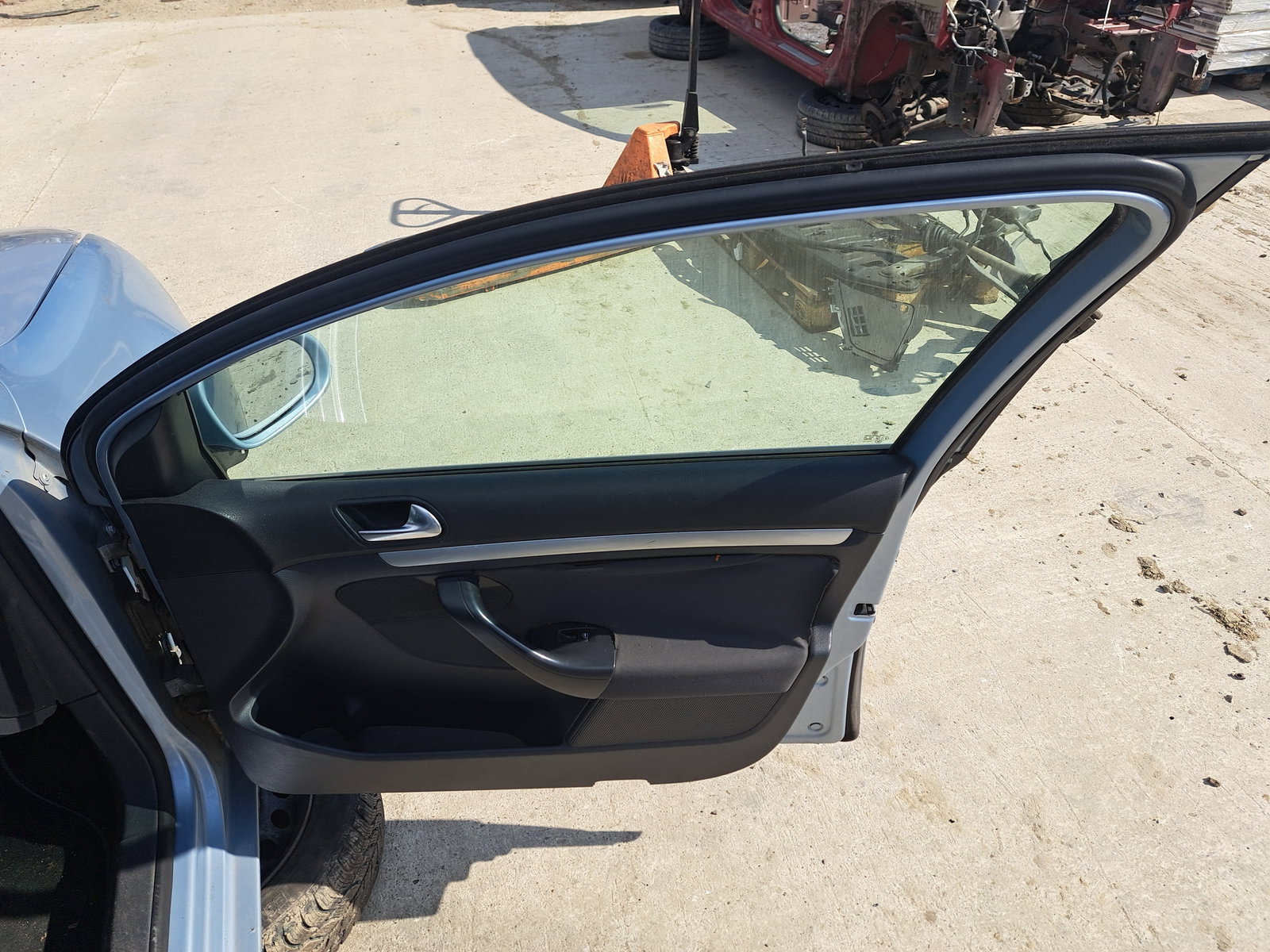 Usa dreapta fata Volkswagen Golf 5 (1K1) [Fabr 2004-2008] Hatchback ALBASTRU - imagine 2