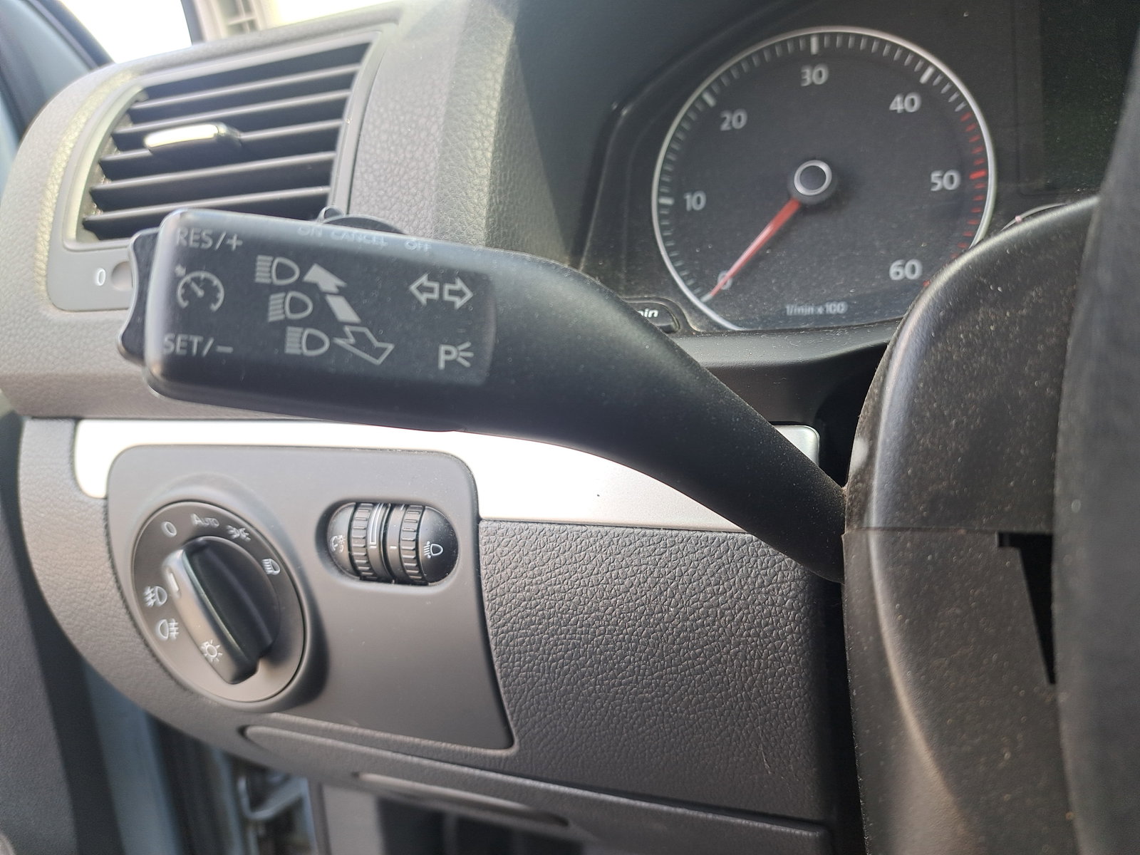 Maneta semnalizare Volkswagen Golf 5 (1K1) [Fabr 2004-2008] OEM