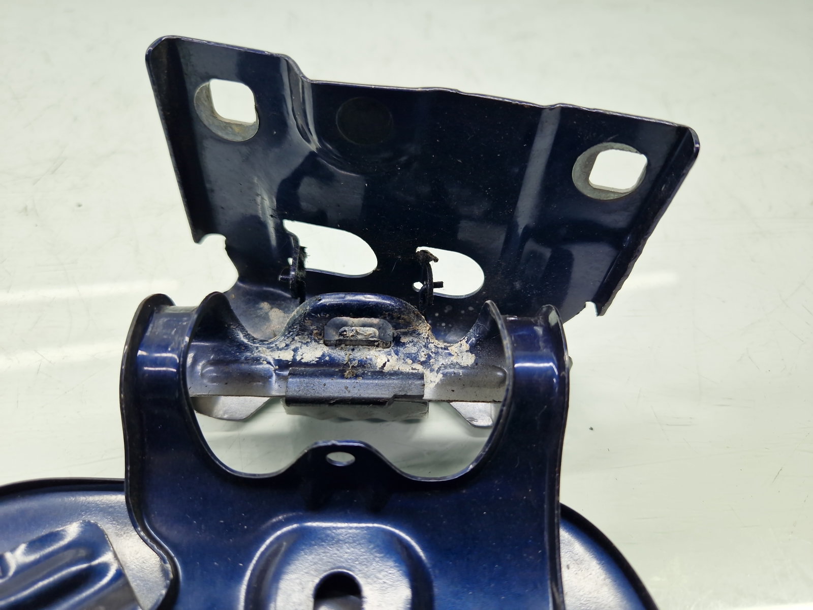 Capac rezervor Dacia Duster [Fabr 2010-2017] SUV Facelift Albastru metalizat - imagine 3