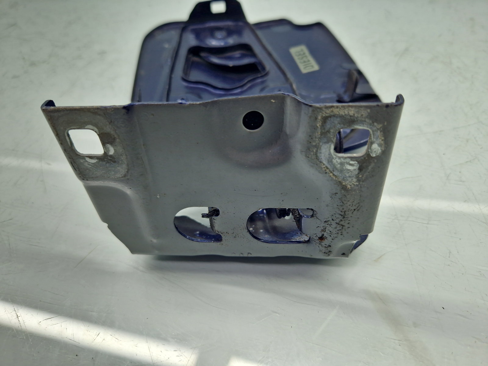 Capac rezervor Dacia Duster [Fabr 2010-2017] SUV Facelift Albastru metalizat - imagine 4