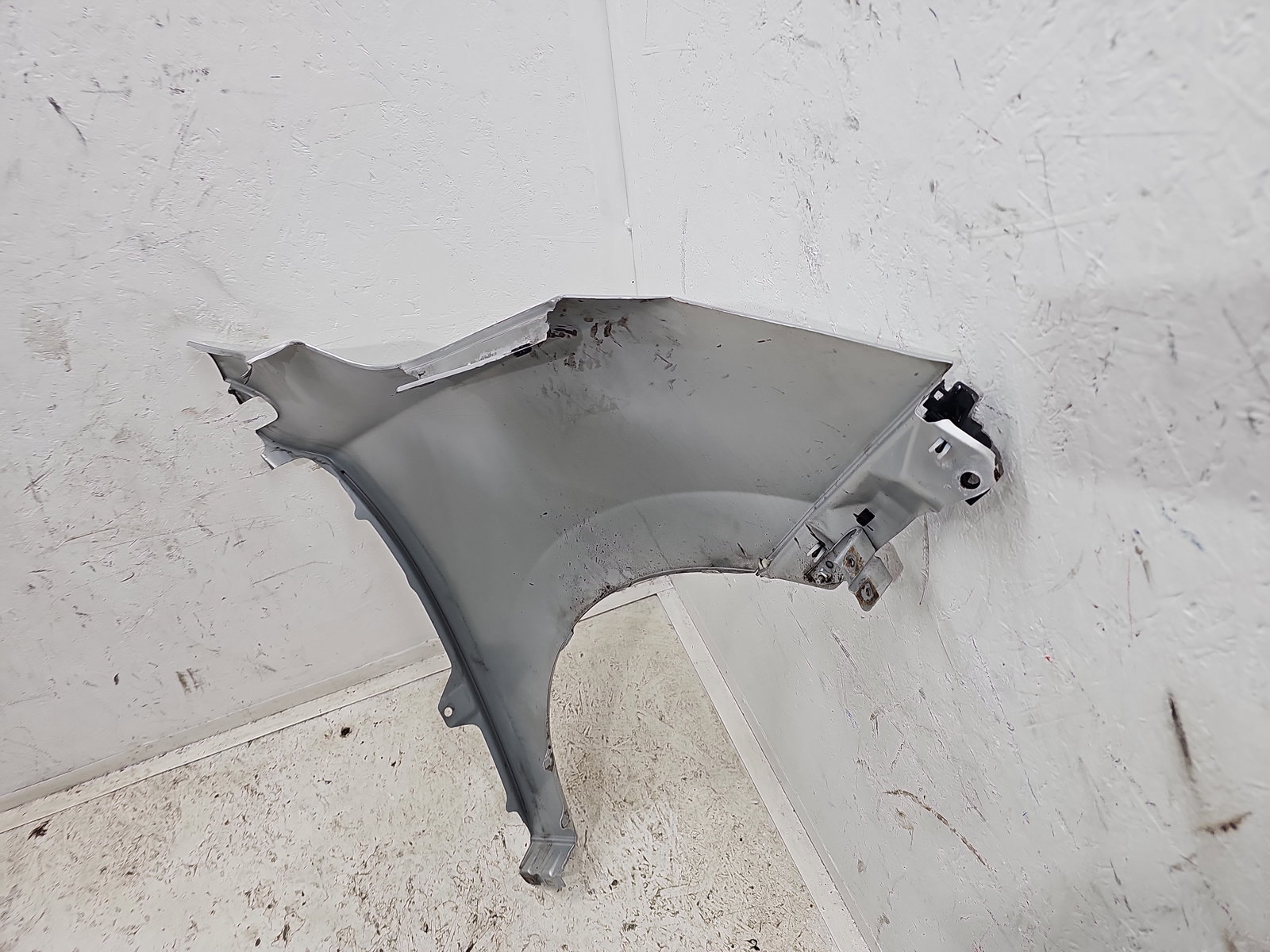 Aripa stanga fata Hyundai ix35 (LM) [Fabr 2010-2017] Sleek Silver - imagine 6