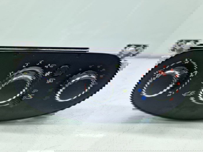 Panou comanda clima Dacia Duster [Fabr 2010-2017] N109743D