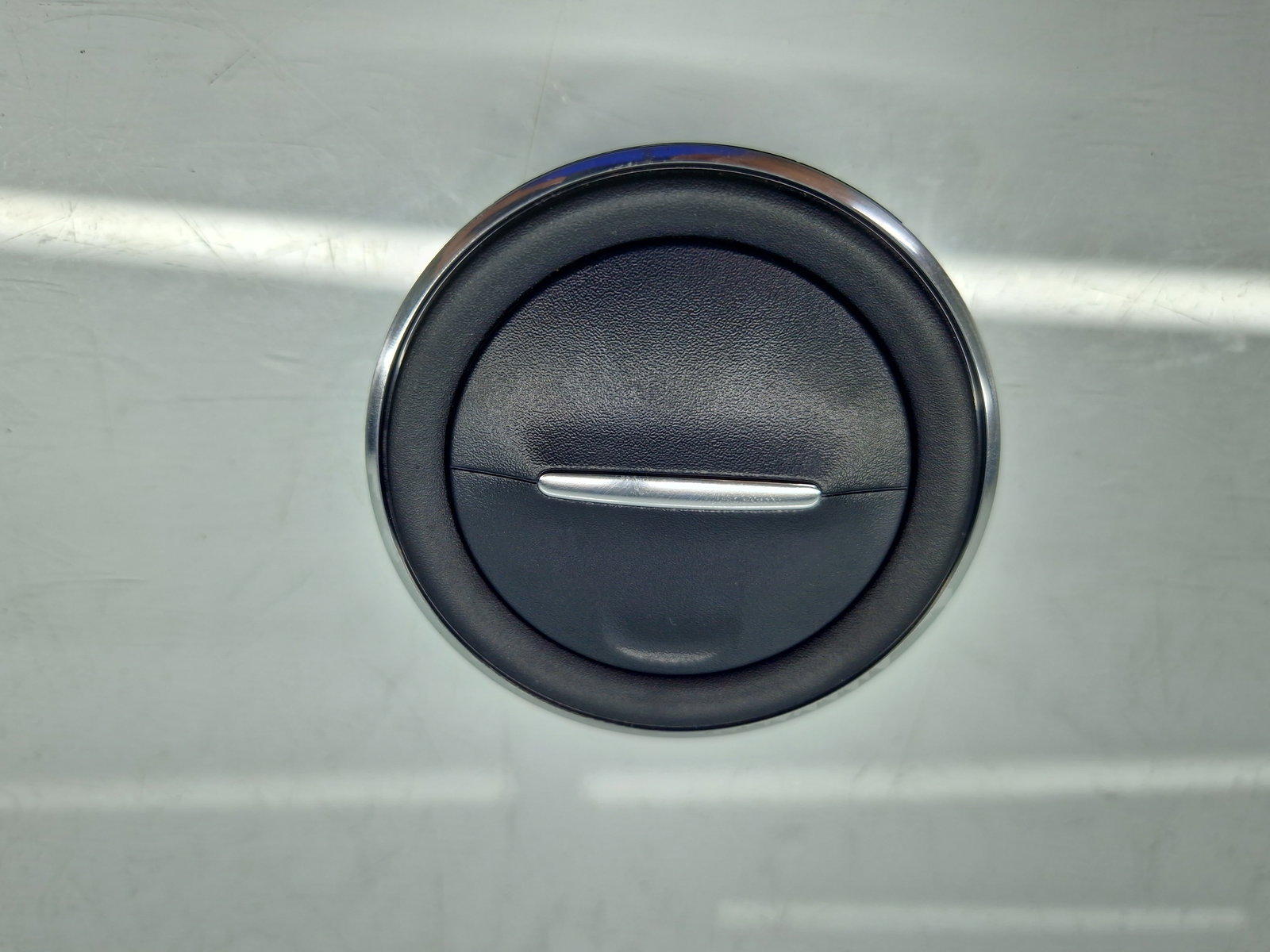 Grila aerisire centrala dreapta Dacia Duster [Fabr 2010-2017] 6016R68100P14 - imagine 1