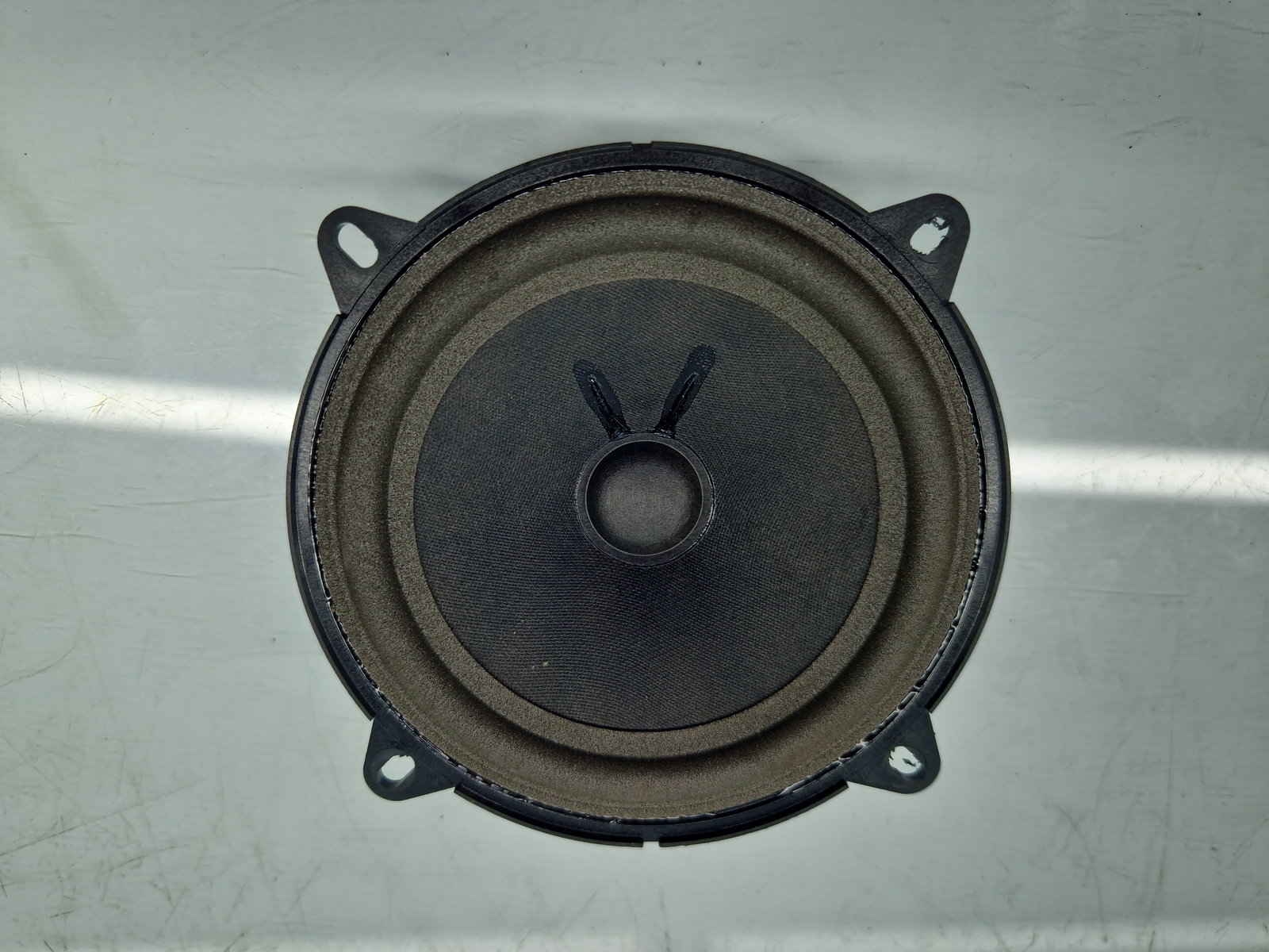 Boxa stanga fata Dacia Duster [Fabr 2010-2017] OEM - imagine 1