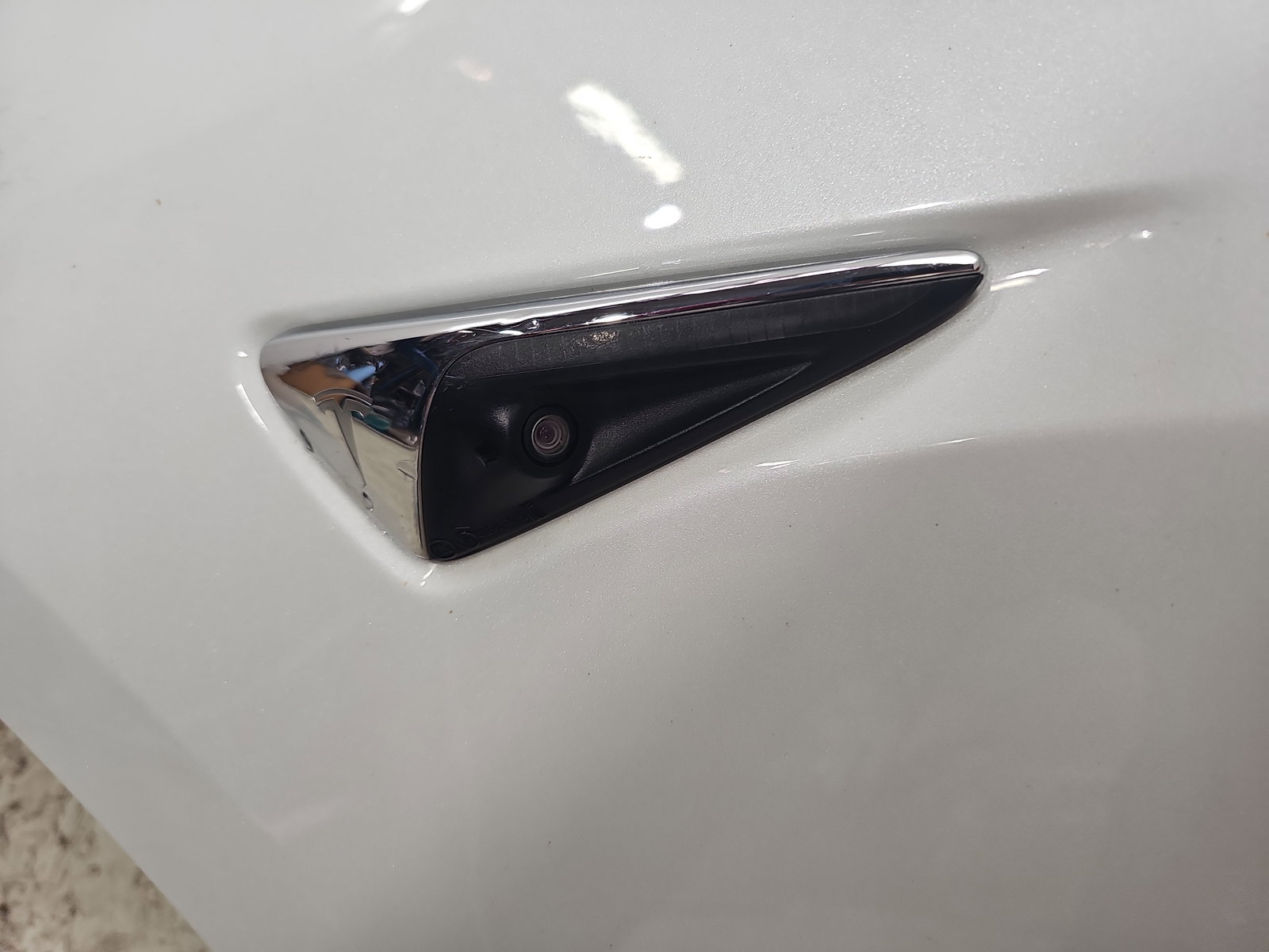 Aripa stanga fata TESLA Model 3 [Fabr 2020-2025] Pearl White - imagine 9