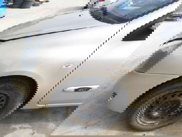 Aripa stanga fata OEM Renault Symbol / Thalia [Fabr 1998-2007] 1.5 K9K