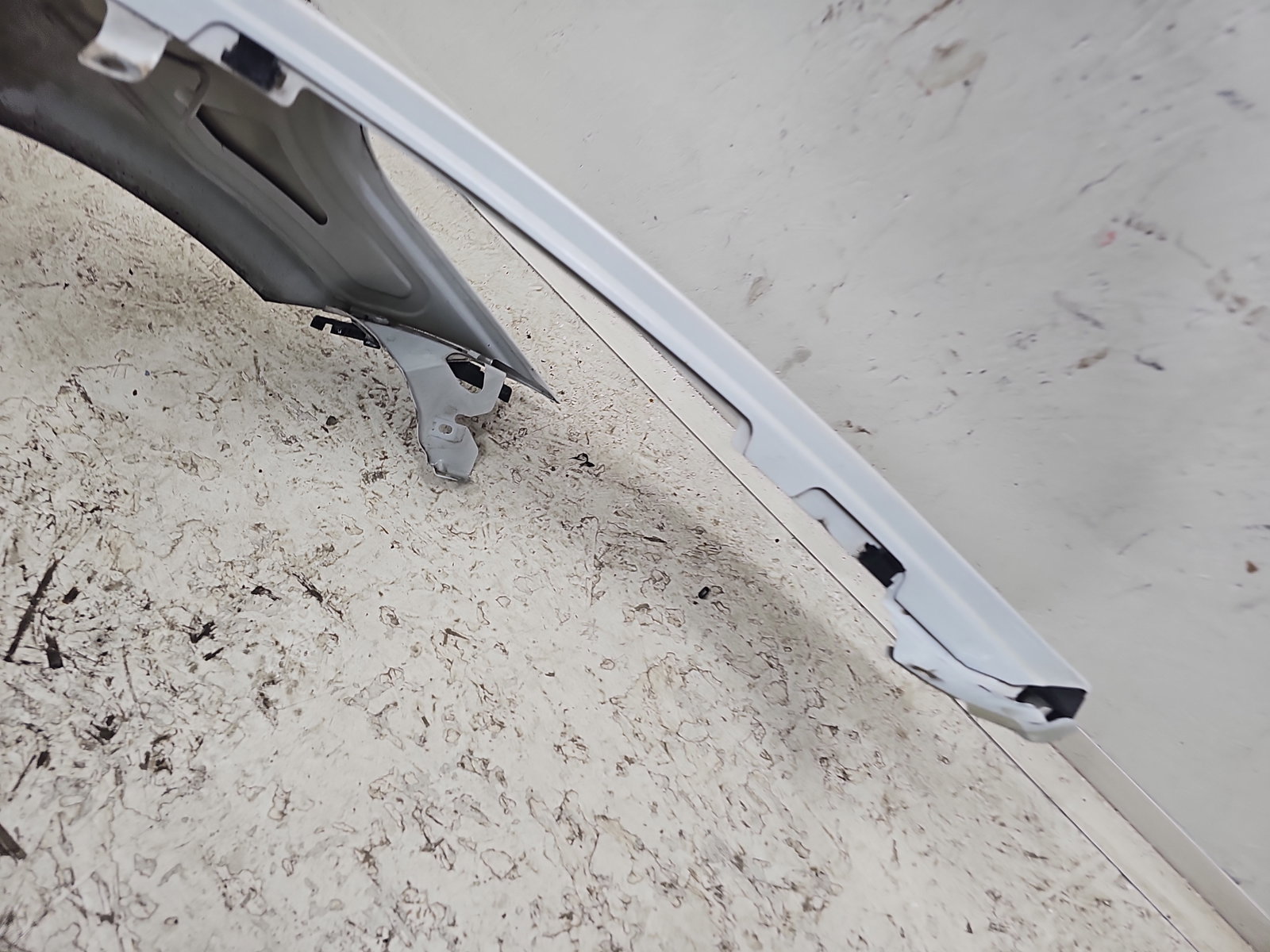 Aripa stanga fata TESLA Model 3 [Fabr 2020-2025] Pearl White - imagine 11