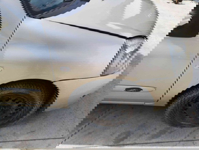 Aripa dreapta fata OEM Renault Symbol / Thalia [Fabr 1998-2007] 1.5 K9K