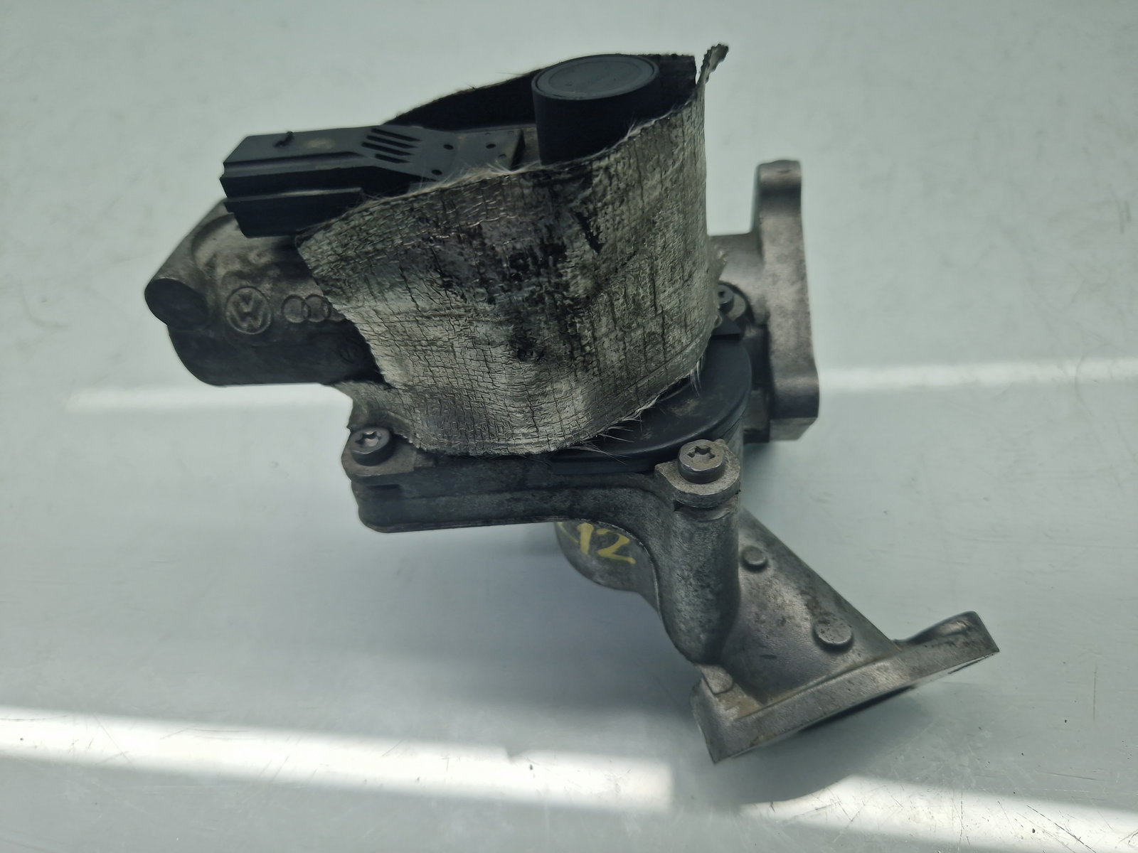 Supapa EGR Volkswagen Golf 5 (1K1) [Fabr 2004-2008] 03G129637A - imagine 2