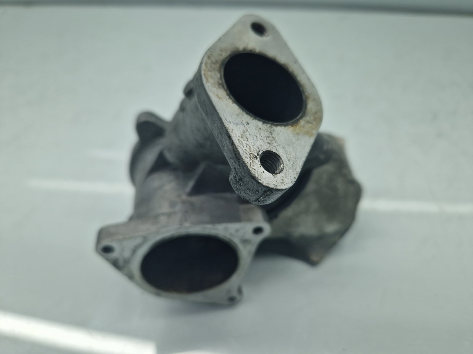 Supapa EGR Volkswagen Golf 5 (1K1) [Fabr 2004-2008] 03G129637A - imagine 4