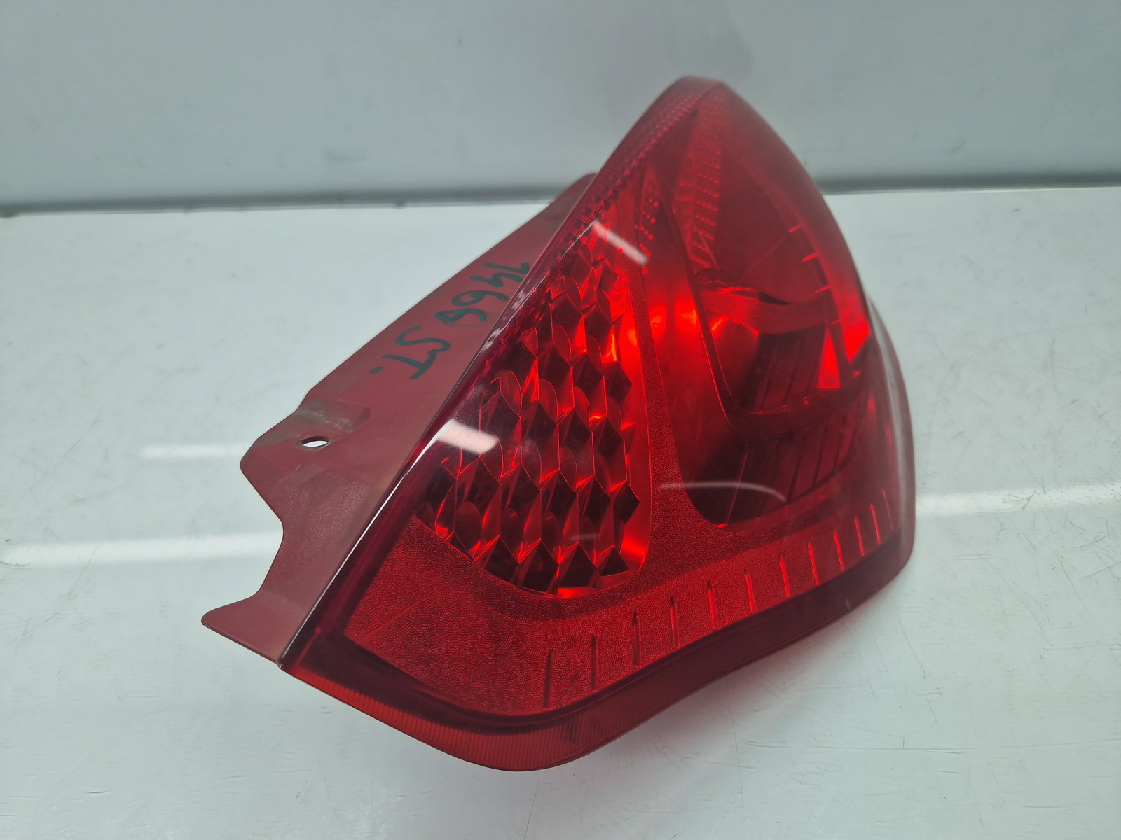 Stop aripa stanga Ford Fiesta 6 [Fabr 2008-2019] 8A61-13405-A - imagine 2