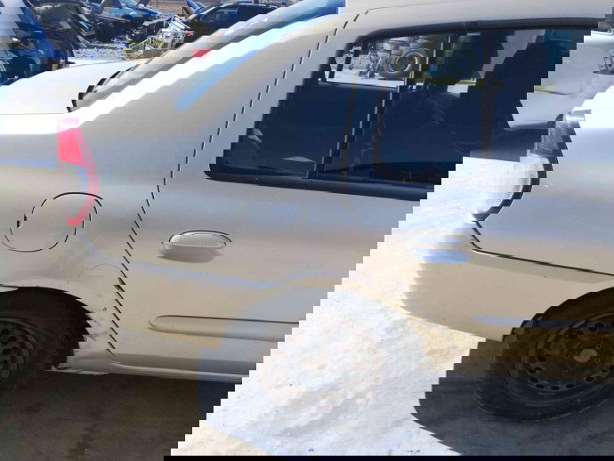 Aripa dreapta spate OEM Renault Symbol / Thalia [Fabr 1998-2007] 1.5 K9K