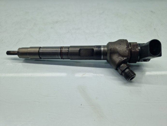 Injector Seat Leon (5F1) [Fabr 2012-2018] 04L130277G 1.6 TDI CLHA 77KW / 105CP