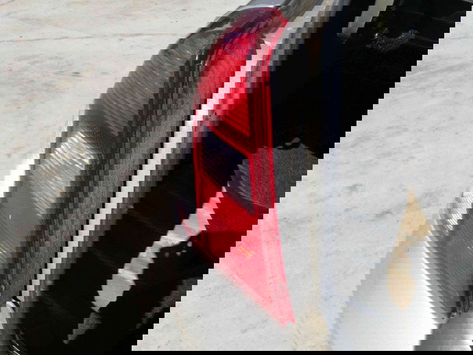 Stop aripa stanga OEM Renault Symbol / Thalia [Fabr 1998-2007] 1.5 K9K