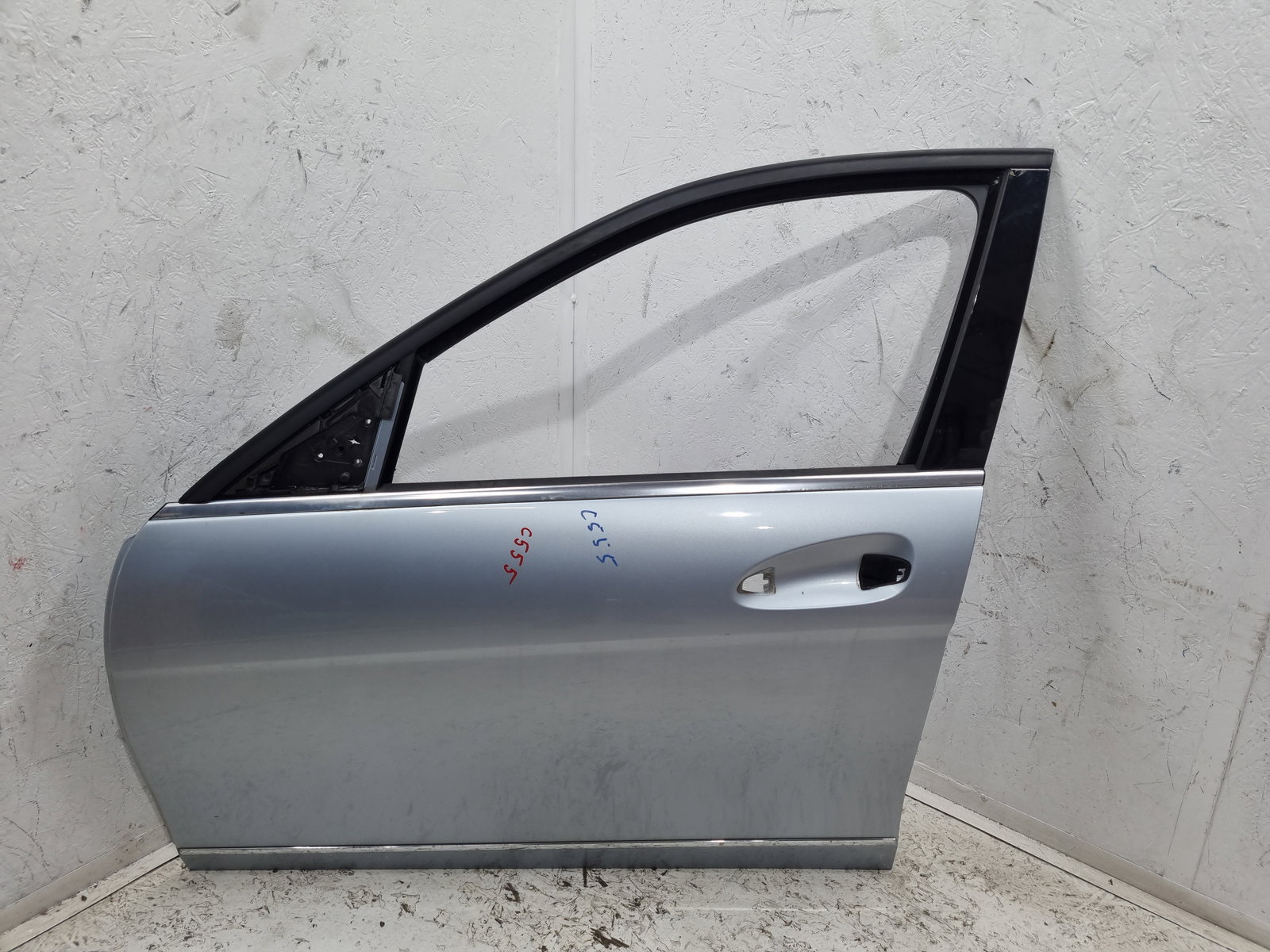 Usa stanga fata Mercedes Clasa C (W204) [Fabr 2007-2014] Berlina Facelift, AMG 988U Argintiu Diamat - imagine 1